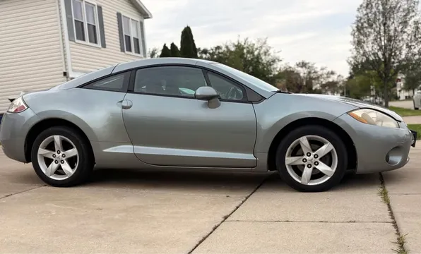 2007 Mitsubishi Eclipse GS Coupe 2D