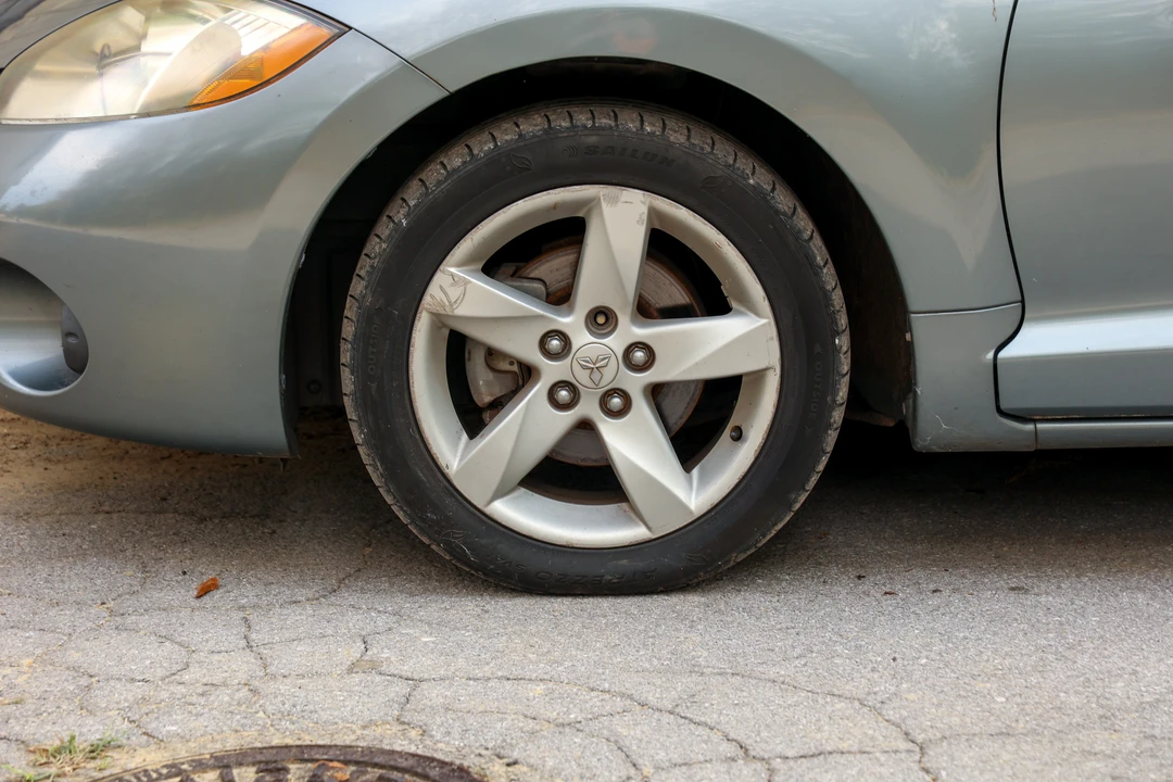 2007 Mitsubishi Eclipse 4th Gen - Image 15 of 31
