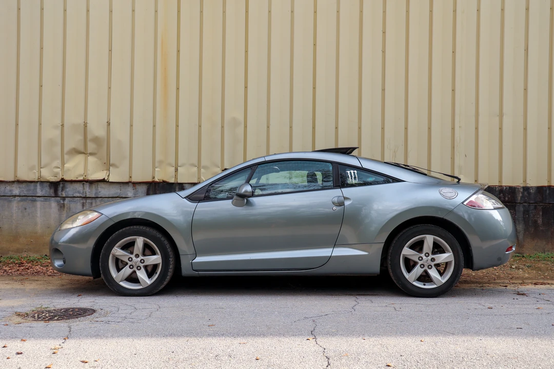 2007 Mitsubishi Eclipse 4th Gen - Image 10 of 31