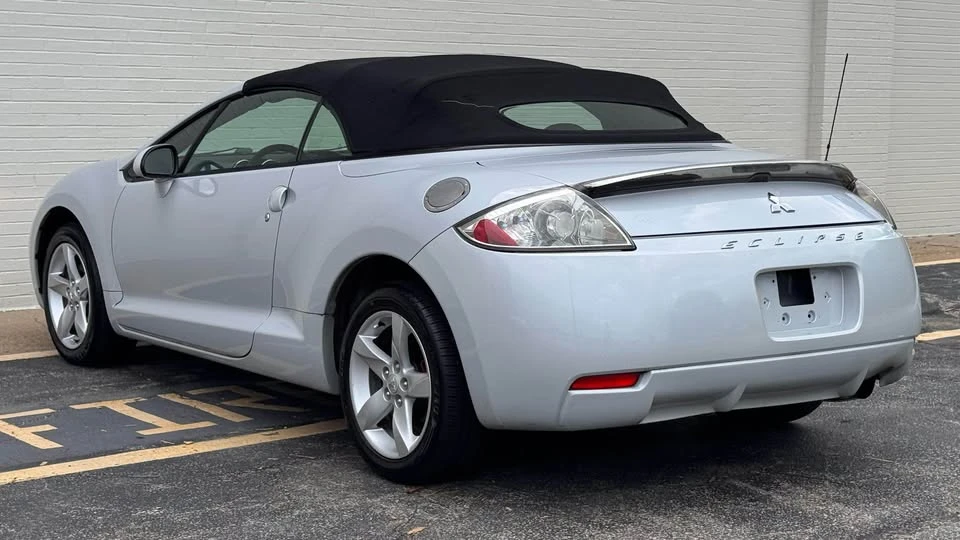 2007 Mitsubishi Eclipse 4th Gen - Image 2 of 17