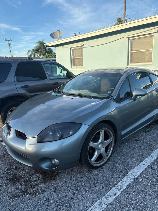 2007 Mitsubishi Eclipse 4th Gen - Image 2 of 4