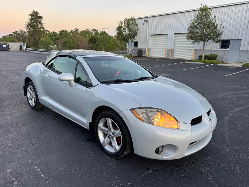 2007 Mitsubishi Eclipse 4th Gen - Image 10 of 15
