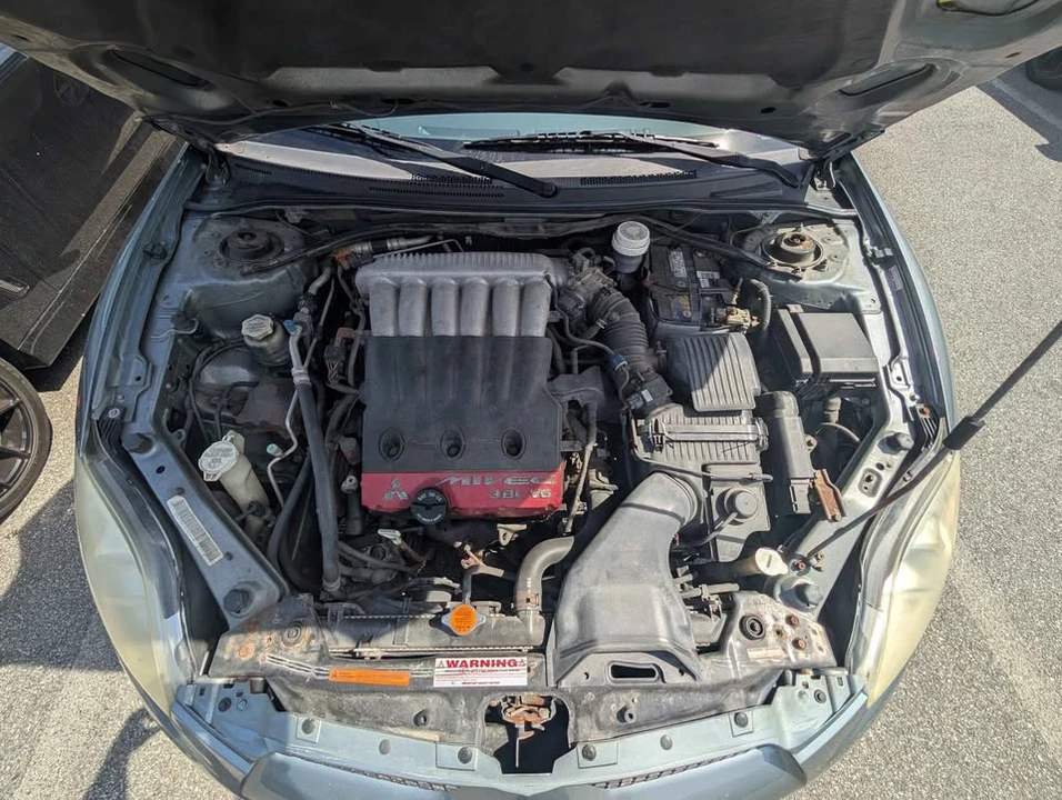 2007 Mitsubishi Eclipse 4th Gen - Image 10 of 16