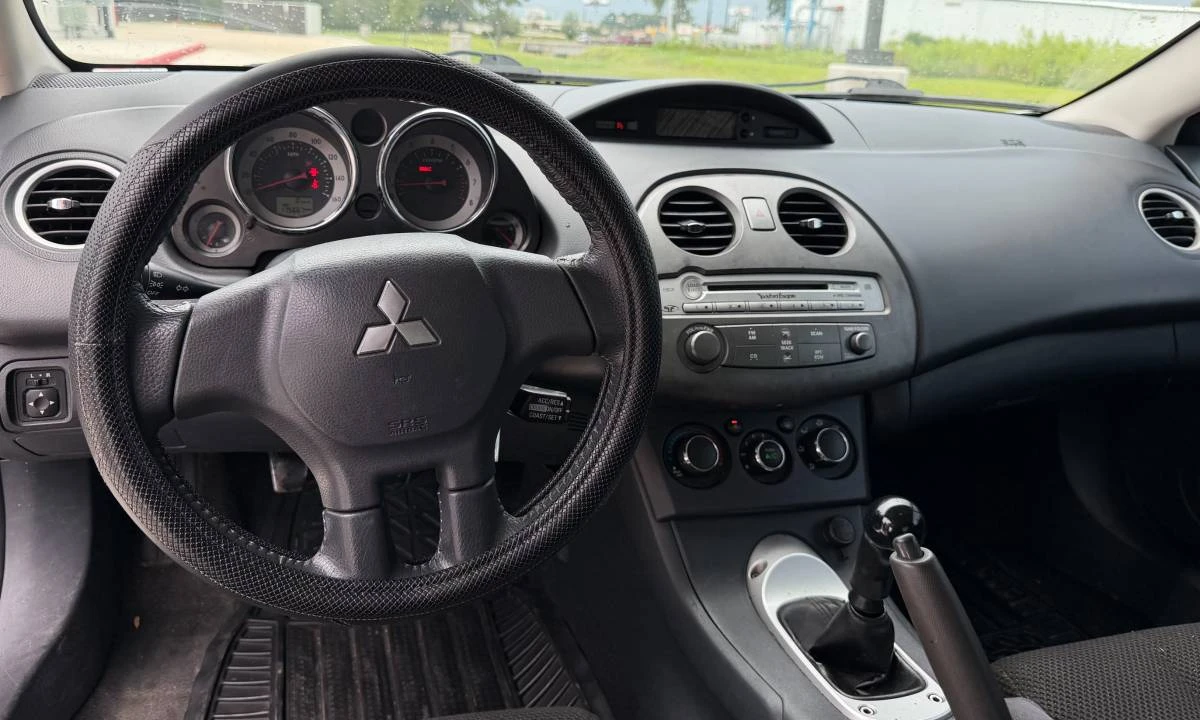 2007 Mitsubishi Eclipse 4th Gen - Image 11 of 13