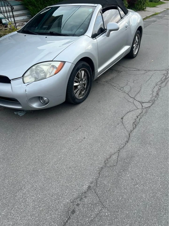 2007 Mitsubishi Eclipse 4th Gen - Image 2 of 4