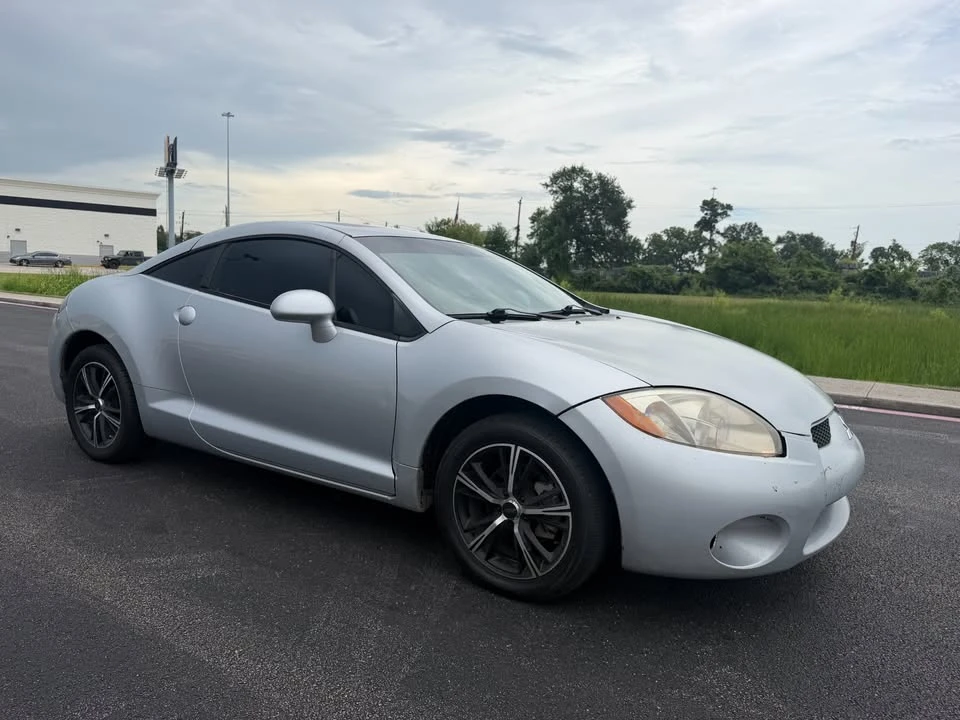 2007 Mitsubishi Eclipse 4th Gen - Image 2 of 13