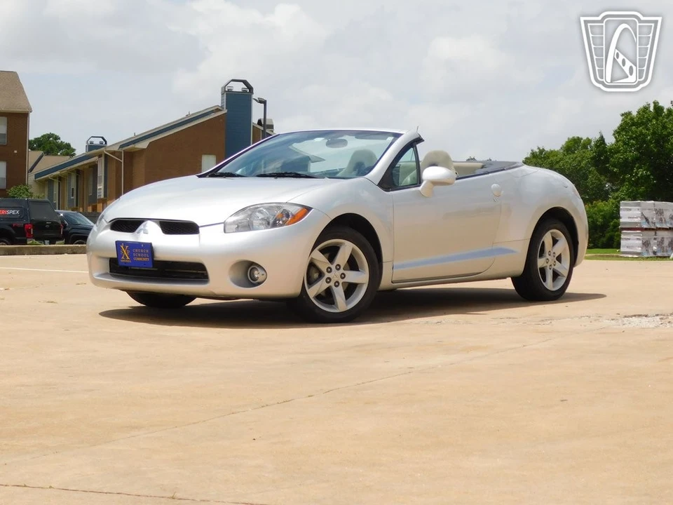 2007 Mitsubishi Eclipse 3rd Gen - Image 3 of 12