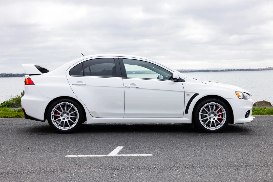 2007 Mitsubishi Lancer Evolution X 9th Gen - Image 6 of 31