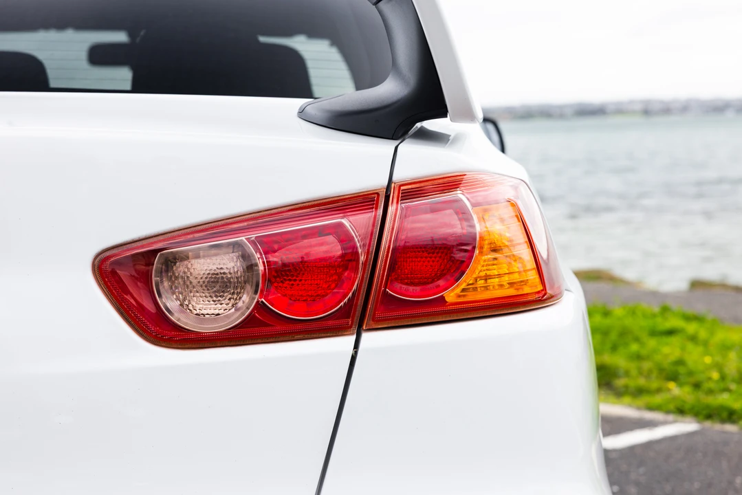 2007 Mitsubishi Lancer Evolution X 9th Gen - Image 19 of 31