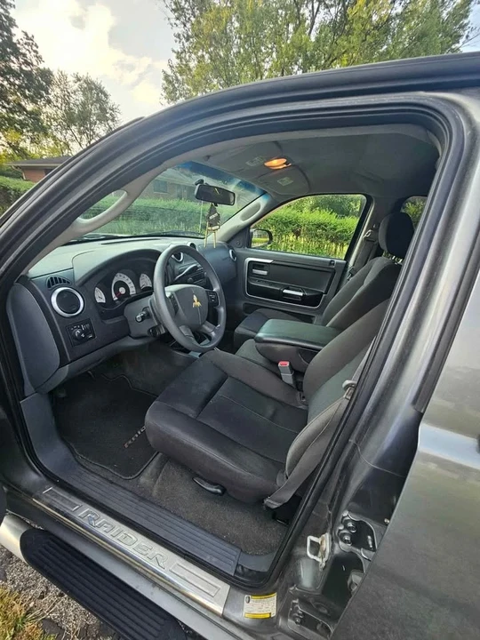 2007 Mitsubishi Triton 4th Gen - Image 4 of 8
