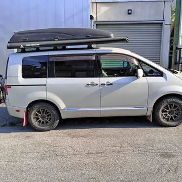 2007 Mitsubishi Delica D5