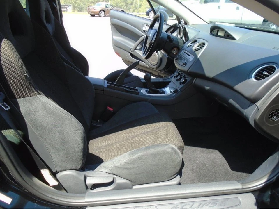 2007 Mitsubishi Eclipse 4th Gen - Image 13 of 16