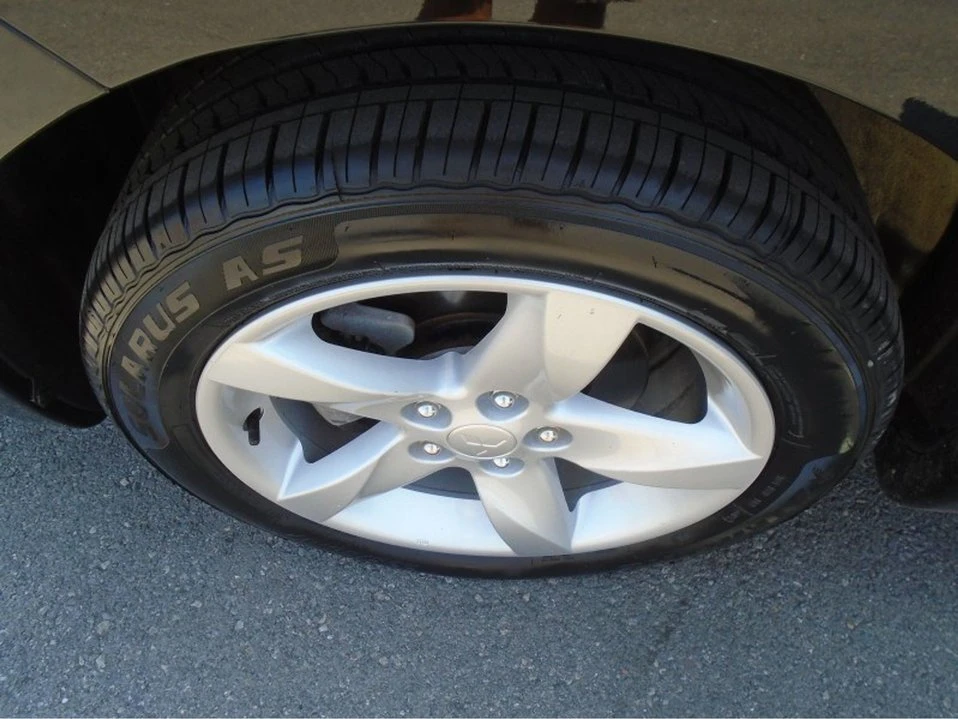2007 Mitsubishi Eclipse 4th Gen - Image 8 of 16