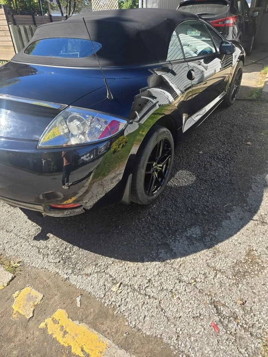 2007 Mitsubishi Eclipse 3rd Gen - Image 3 of 8