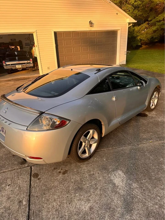 2007 Mitsubishi Eclipse 4th Gen - Image 4 of 9
