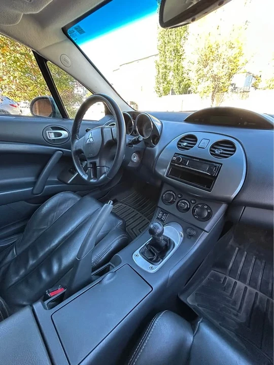 2007 Mitsubishi Eclipse 4th Gen - Image 4 of 11