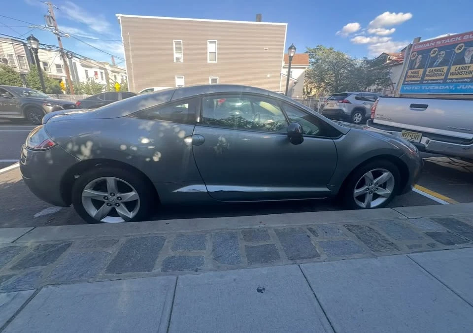 2007 Mitsubishi Eclipse 3rd Gen - Image 6 of 7