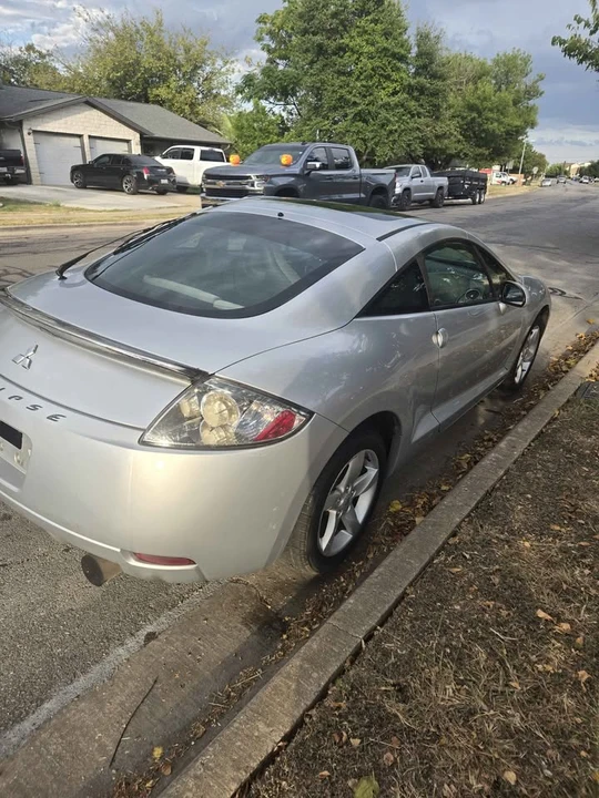 2007 Mitsubishi Eclipse 3rd Gen - Image 4 of 9