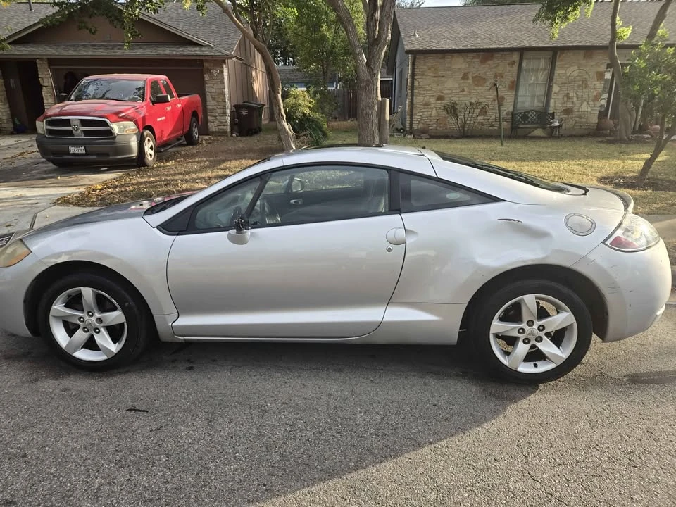 2007 Mitsubishi Eclipse 3rd Gen - Image 7 of 9