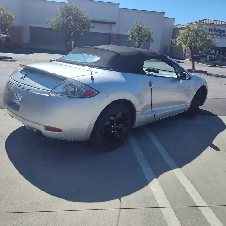 2007 Mitsubishi Eclipse 3rd Gen - Image 4 of 12