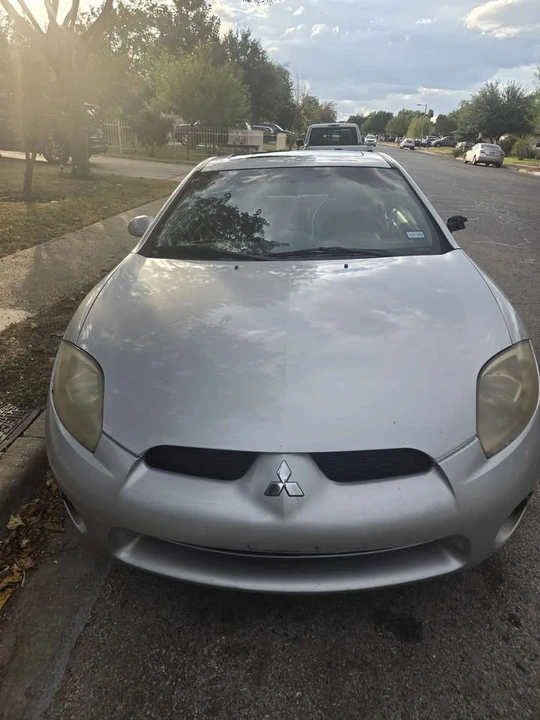 2007 Mitsubishi Eclipse 3rd Gen - Image 2 of 9