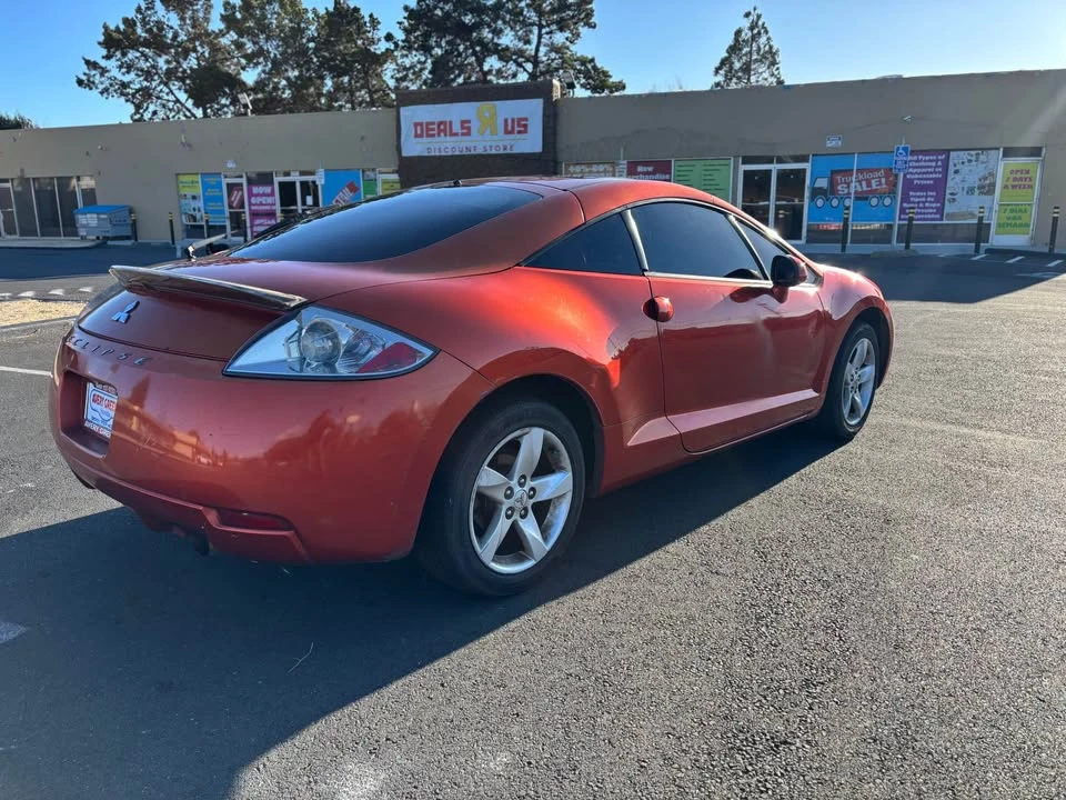 2007 Mitsubishi Eclipse 3rd Gen - Image 3 of 9