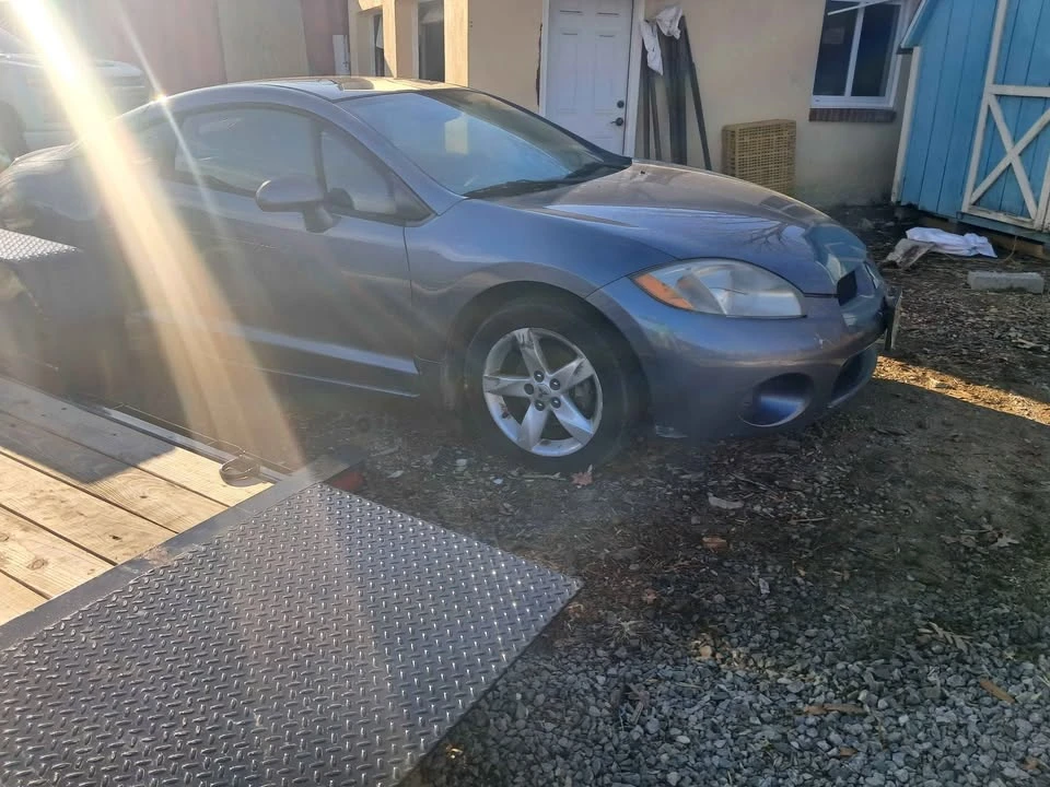 2007 Mitsubishi Eclipse 3rd Gen - Image 3 of 7