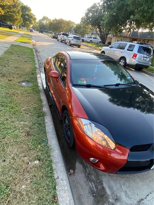 2007 Mitsubishi Eclipse 3rd Gen - Image 2 of 9