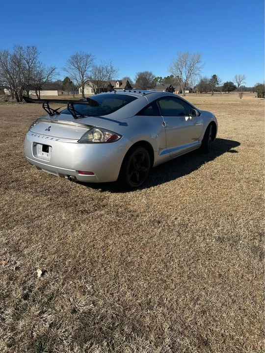 2007 Mitsubishi Eclipse 3rd Gen - Image 3 of 7