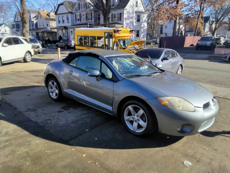 2007 Mitsubishi Eclipse 3rd Gen - Image 3 of 10