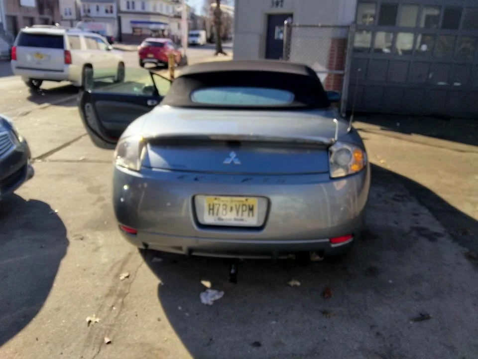 2007 Mitsubishi Eclipse 3rd Gen - Image 4 of 10