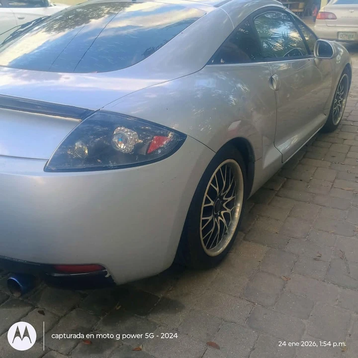 2007 Mitsubishi Eclipse 3rd Gen - Image 2 of 8