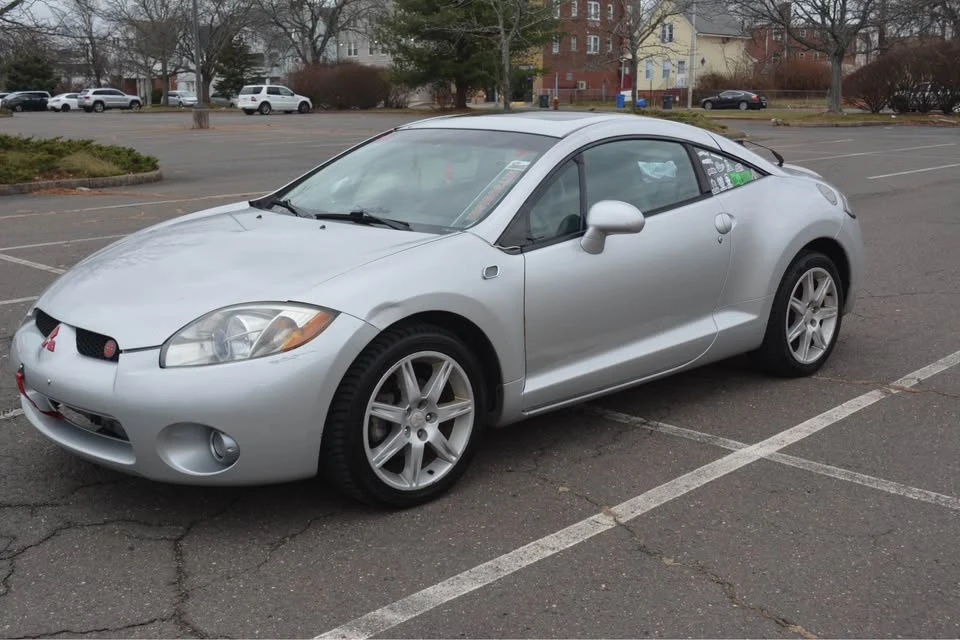 2007 Mitsubishi Eclipse 3rd Gen - Image 2 of 10
