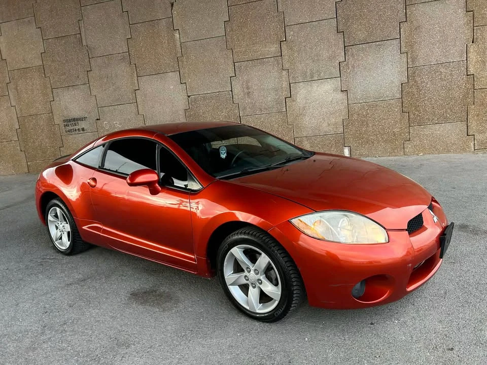 2007 Mitsubishi Eclipse 4th Gen - Image 4 of 8