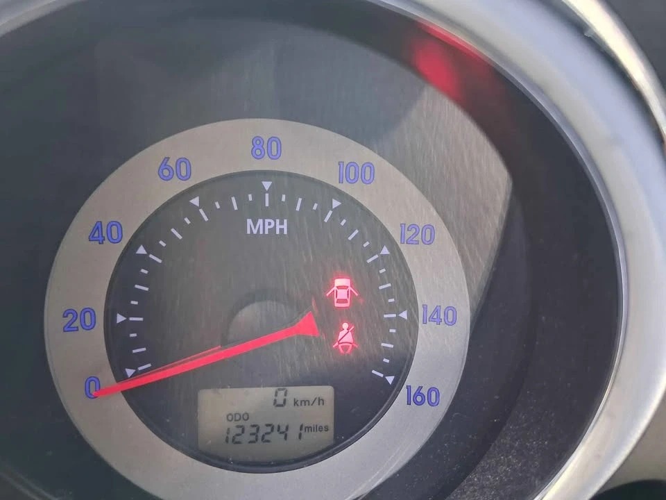 2007 Mitsubishi Eclipse 4th Gen - Image 4 of 8