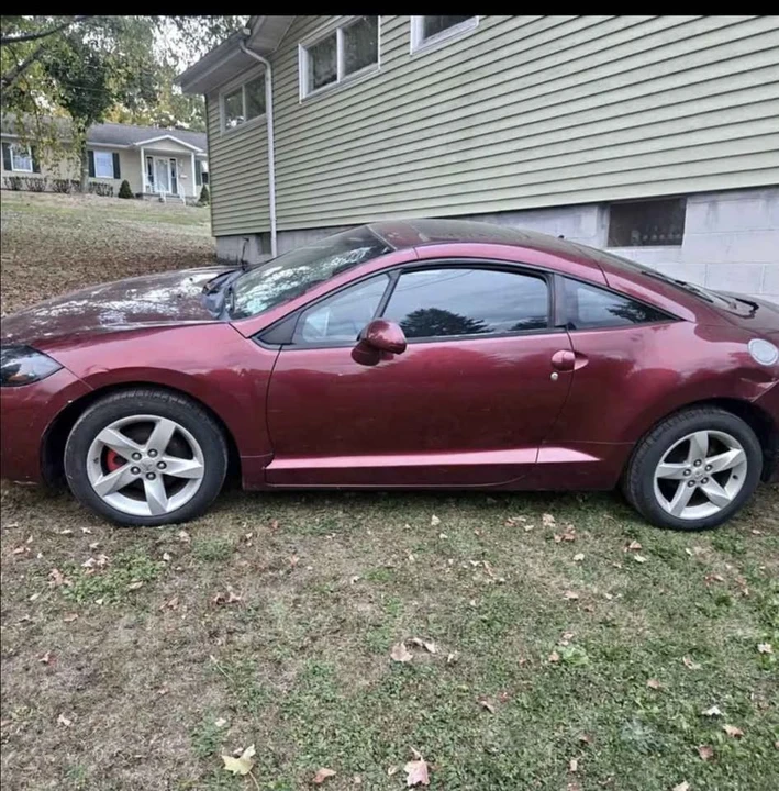 2007 Mitsubishi Eclipse 4th Gen - Image 2 of 2