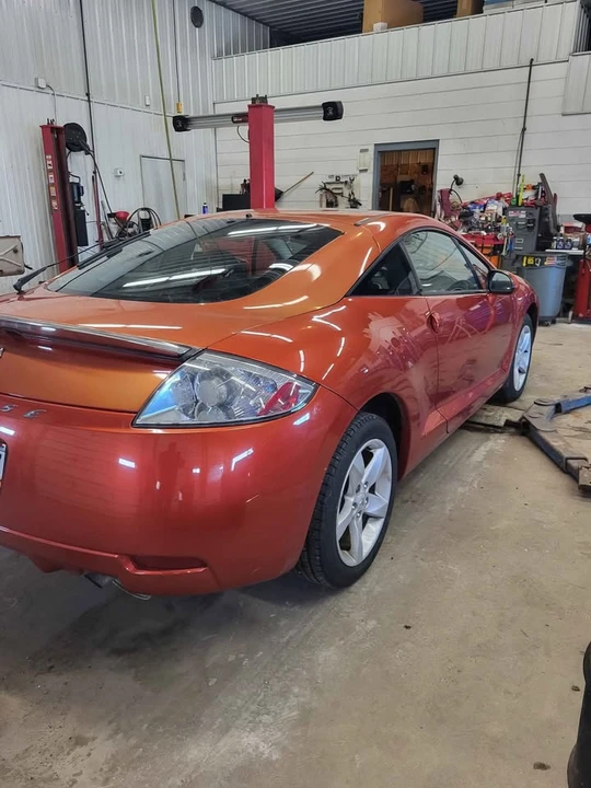 2007 Mitsubishi Eclipse 3rd Gen - Image 3 of 8