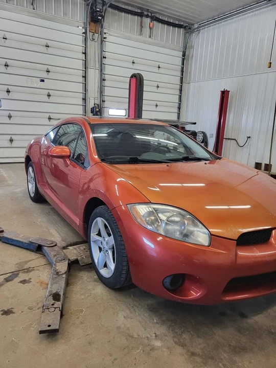 2007 Mitsubishi Eclipse 3rd Gen - Image 2 of 8