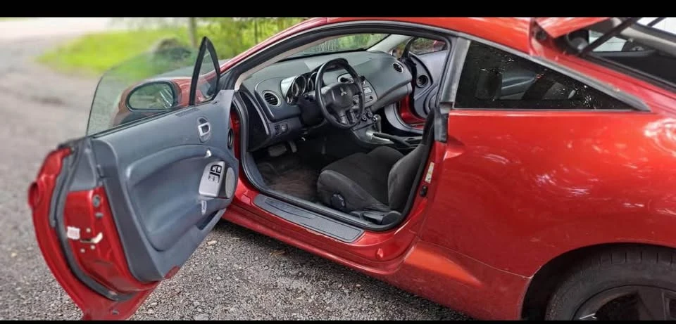 2007 Mitsubishi Eclipse 4th Gen - Image 2 of 7