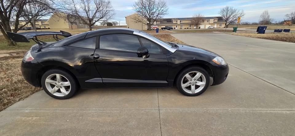 2007 Mitsubishi Eclipse 3rd Gen - Image 2 of 9