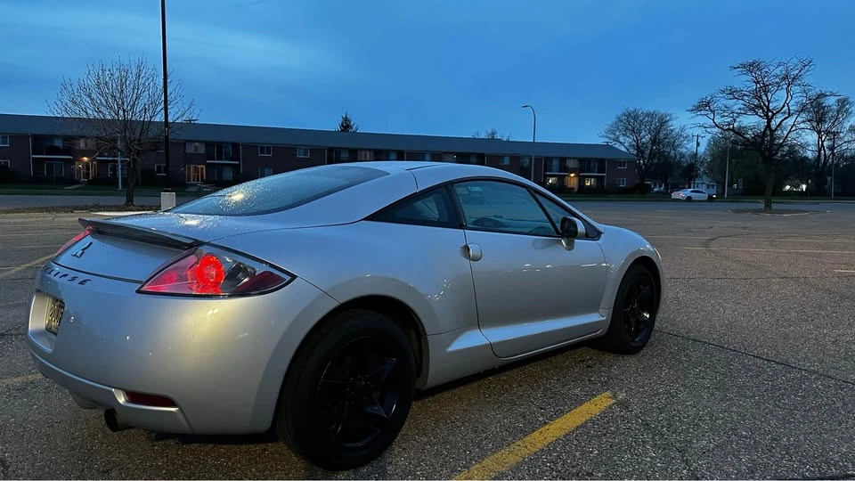 2007 Mitsubishi Eclipse 4th Gen - Image 2 of 9