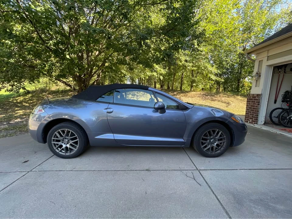 2007 Mitsubishi Eclipse 3rd Gen - Image 4 of 12