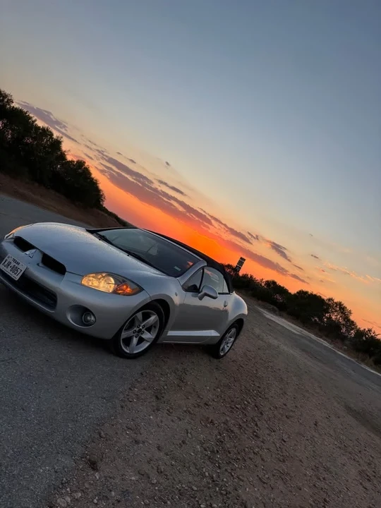 2007 Mitsubishi Eclipse 4th Gen - Image 3 of 4