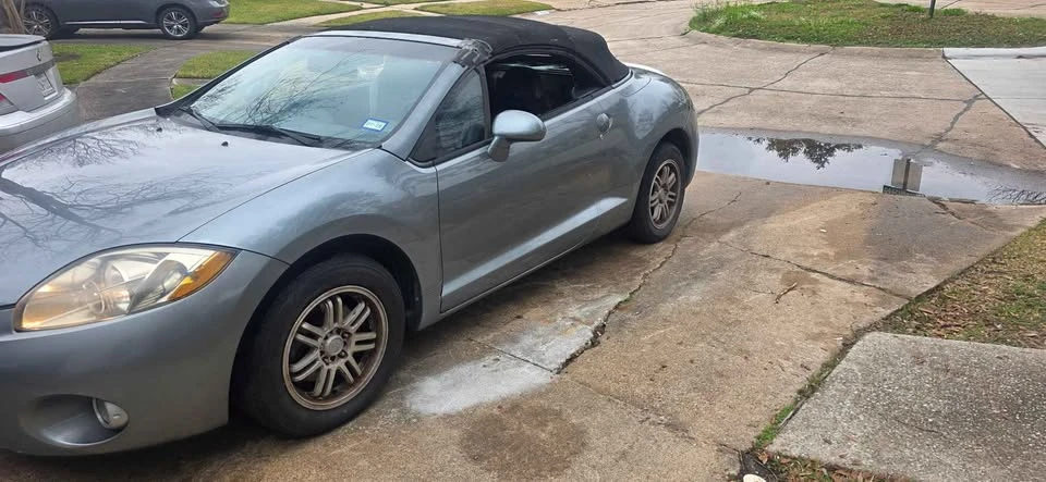 2007 Mitsubishi Eclipse 4th Gen - Image 2 of 8