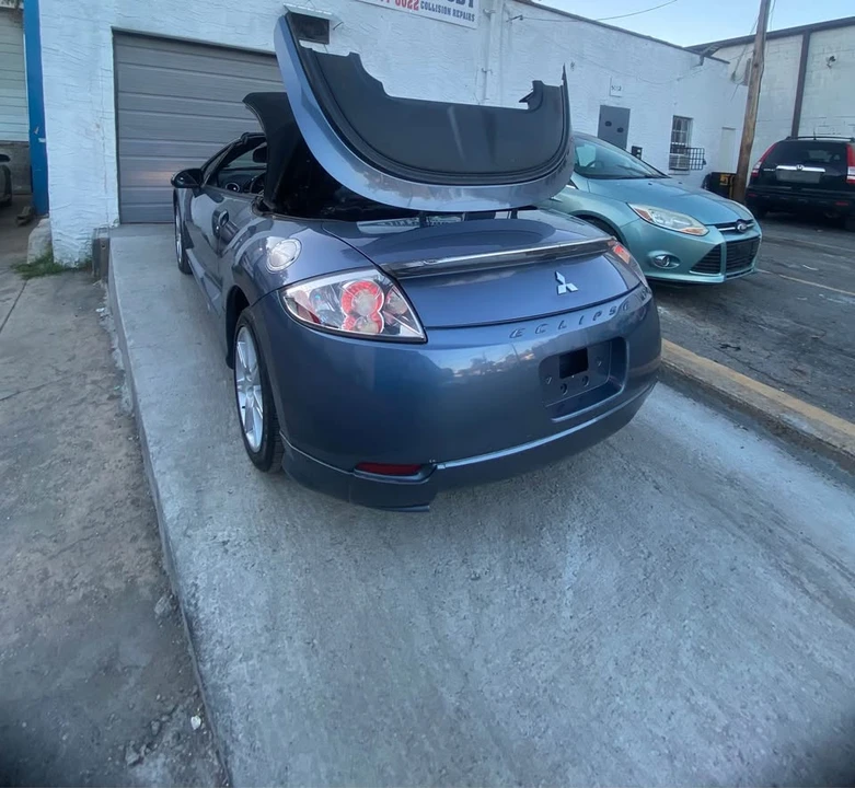 2007 Mitsubishi Eclipse 3rd Gen - Image 5 of 11