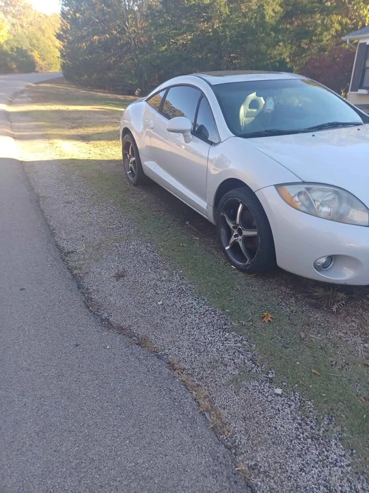2007 Mitsubishi Eclipse 4th Gen - Image 4 of 9