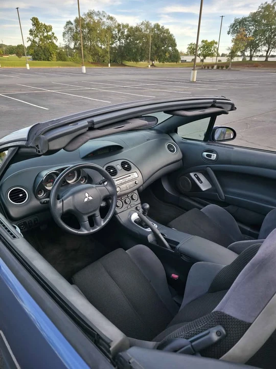 2007 Mitsubishi Eclipse 3rd Gen - Image 9 of 11
