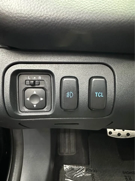 2007 Mitsubishi Eclipse 4th Gen - Image 16 of 20