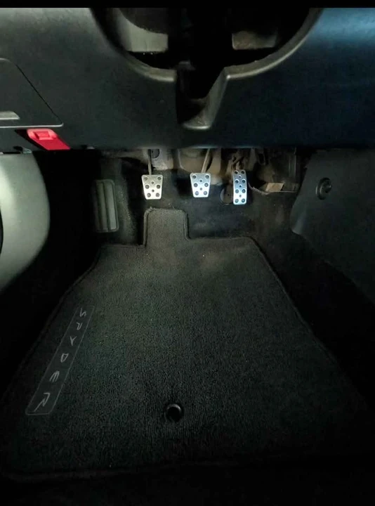 2007 Mitsubishi Eclipse 4th Gen - Image 7 of 8