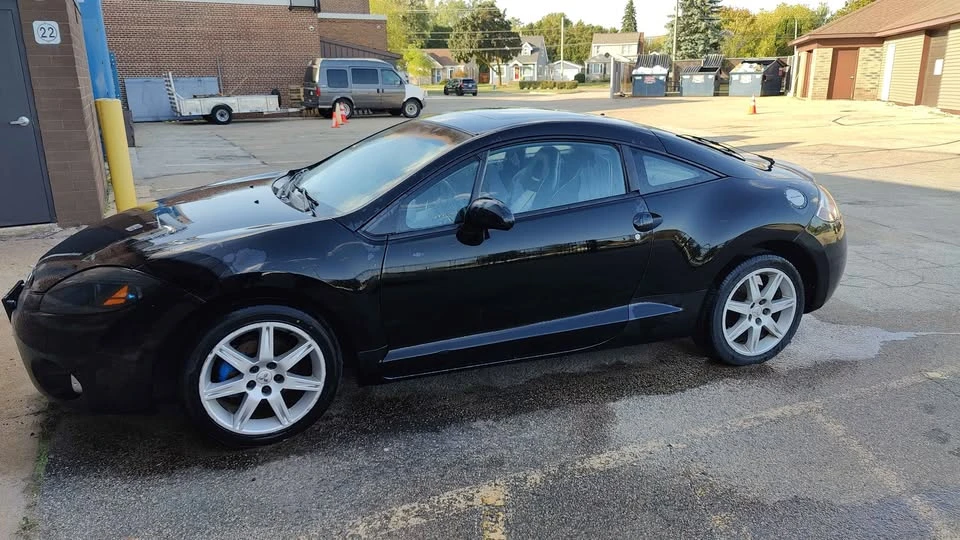 2007 Mitsubishi Eclipse 4th Gen - Image 2 of 9